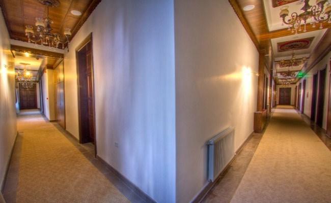 Cheltikov Hotel Kars Esterno foto