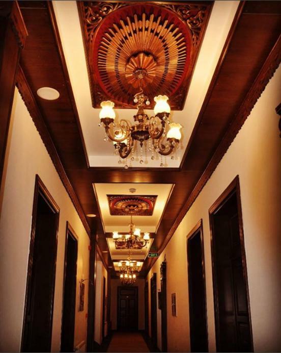 Cheltikov Hotel Kars Esterno foto